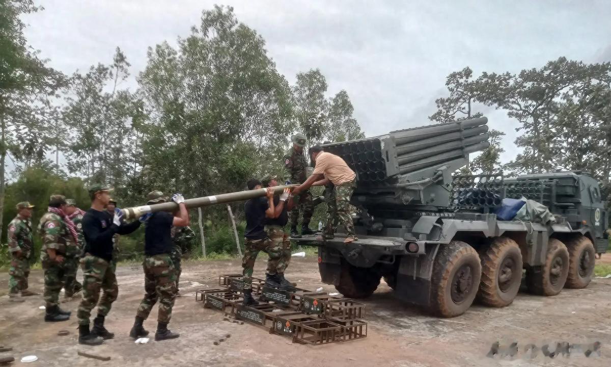 泰军警告柬埔寨：若敢动用中国战略武器，将立即实施纵深打击