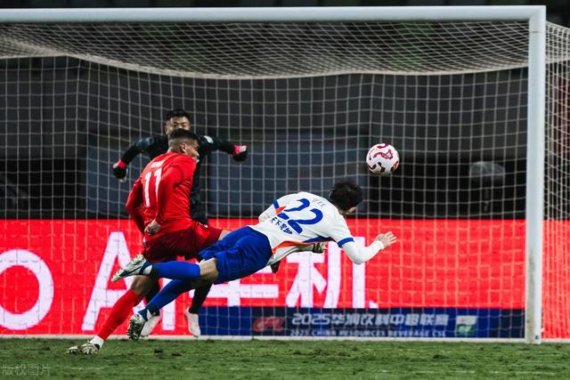 4:3险胜梅州，崔康熙的自私，别毁了山东泰山三十年的根基！