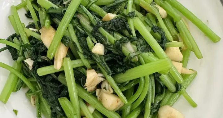 更年期小阿姨的秘制蒸蒿子杆，健康又美味