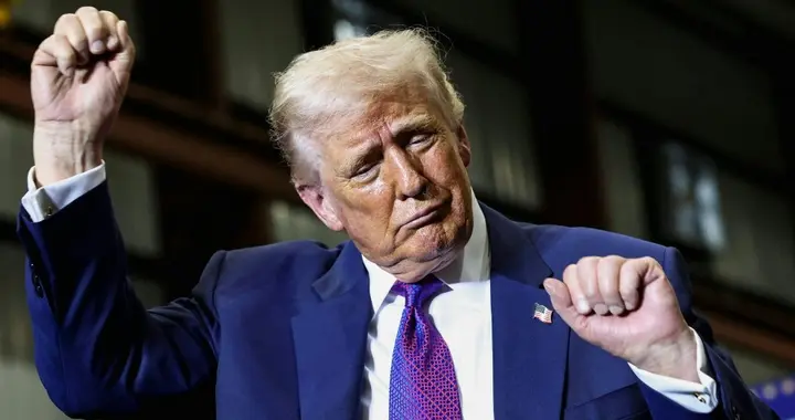 访华又悬了？美方制裁升级，7名高官反水，美议员：罢免特朗普！