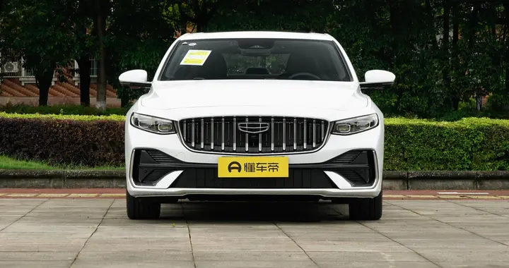 百公里2.22L？试驾吉利星瑞i-HEV，这台混动轿车真的“带电”上瘾