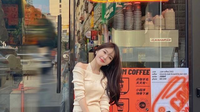 是哆啦呀：每天幸福拍照时刻