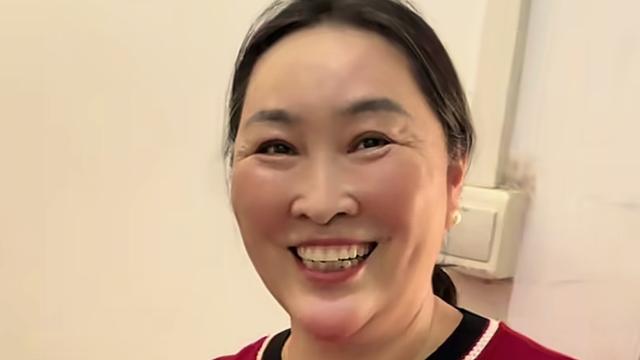 草原上放歌的牛仔：邓博妈妈打算搬厂，在收