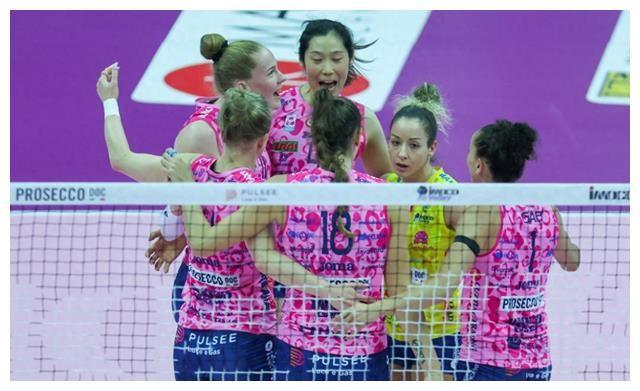 朱婷携7连胜开启欧冠之旅！发扣拦防全在线，土媒犀利点评袁心玥