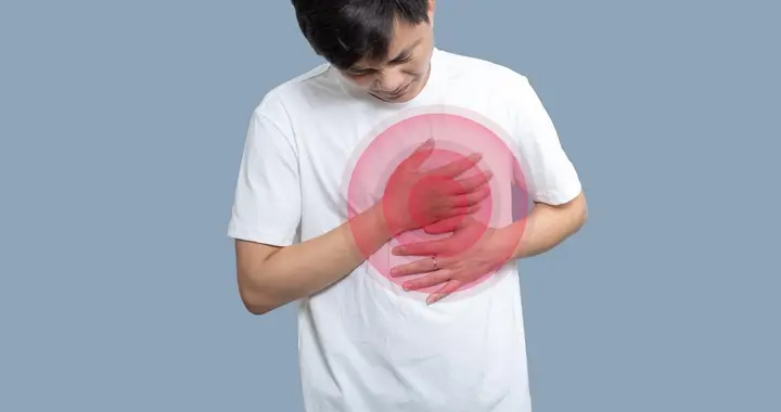 前胸后背疼一检查造影显示冠状动脉狭窄70%！不要乱治疗！