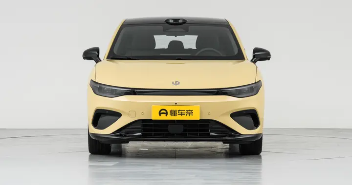 无边框车门下放10万级，零跑Lafa5是噱头还是真香？