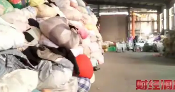 紧急提醒！别再买了！这些天天刷到的爆款，全是垃圾翻新的！