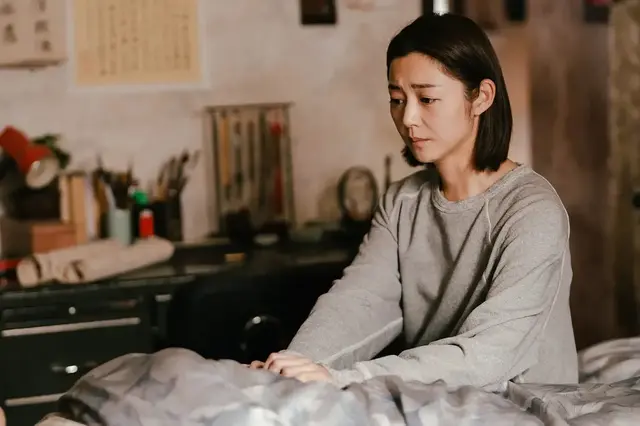 经历丧亲之痛的年轻人，走不出人生的潮湿