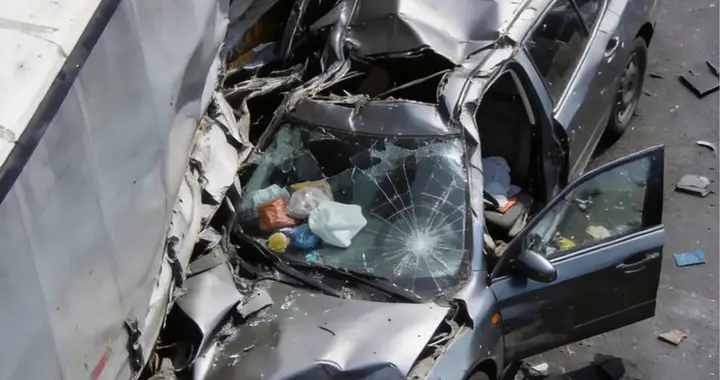 南昌一家人高速遇祸，前一天还在娘家团圆，转眼天人永隔全家崩溃