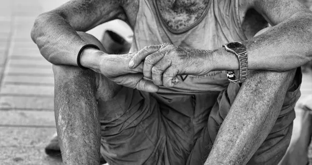 "死了么"APP更名闹笑话？网友神提案笑到我头掉！