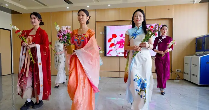 30岁后才懂：把自己活成“磁铁”的人，都在偷偷做这3件事！