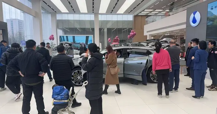 全新腾势Z9GT热销，3年0息，首付20%，开走全球纯电续航最长车型