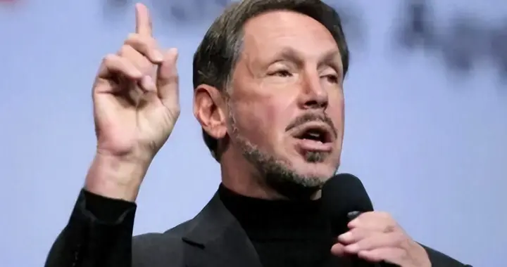 垄断中国市场 30 年，逼着中企缴高额服务费，现在这家企业咋样了？