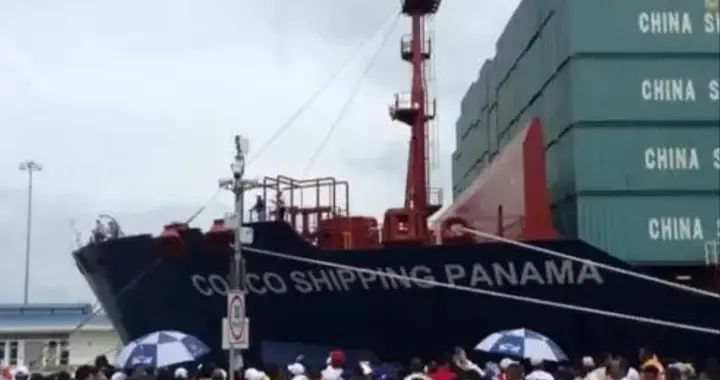 滞留中国巴拿马船暴涨3倍，每天要交几十万，船东想换船籍保平安