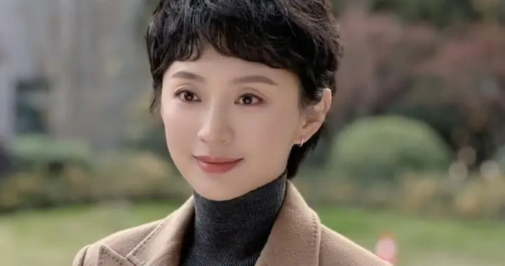 何晴头七当天张澍收到3个灵魂拷问 她曾弄哭主持人 史可1句夸赞贴切