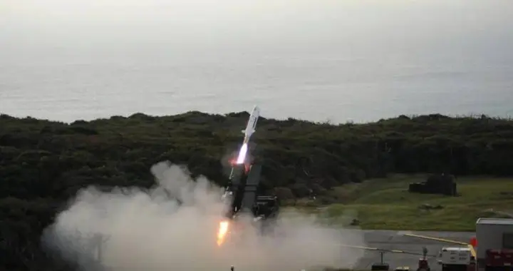 日本部署导弹引连锁反应，美媒：中俄海空同时反制，形成夹击态势