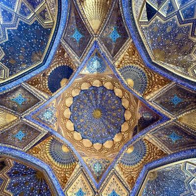 小眼瞥世界：撒马尔罕治好了所有人的颈椎病