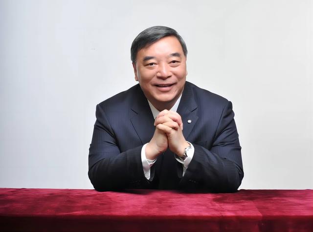 宋志平：《商海问道》，共创中国式管理模式