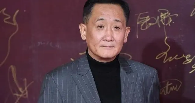 66岁功成身退！替兄还债百万的梁天，炸出最后的良心！