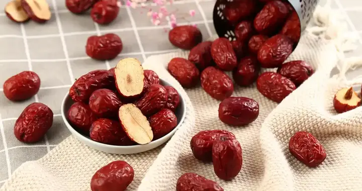 红枣被点名！医生提醒：高血脂患者常吃红枣，很快或迎来这4后果