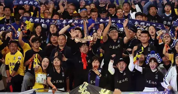 苏超冠军到底该实力说话还是运气为王？泰州4:3力克南通夺桂冠！