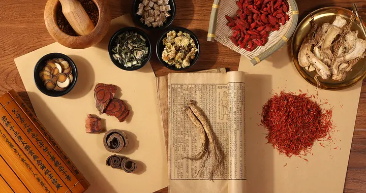 讲故事：一张治疗骨质增生的方，三剂止痛夜能安睡