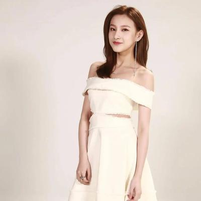 聪明的荷叶2kO：马凡舒的优雅与活力,气