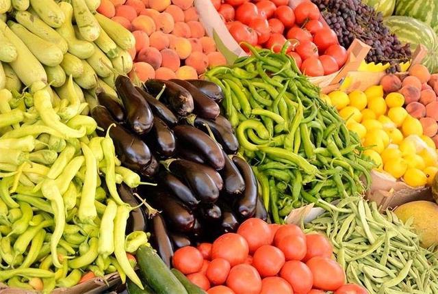 6种蔬菜不建议长期食用，西红柿上榜，榜首或有很多人喜欢吃