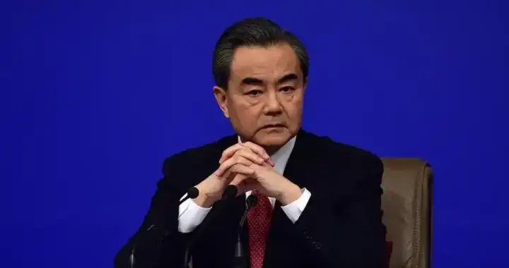 事关台湾问题，王毅正告鲁比奥，第二天，北京就发出了统一最强音