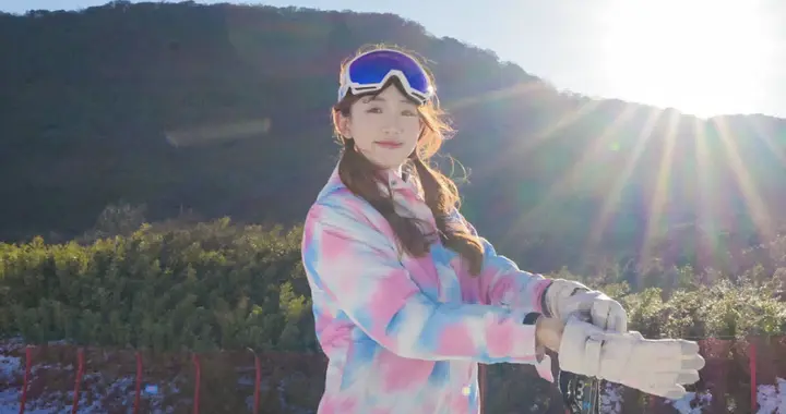 在南川之巅“撒野”，开领克01寻找重庆冬天最刺激的滑雪