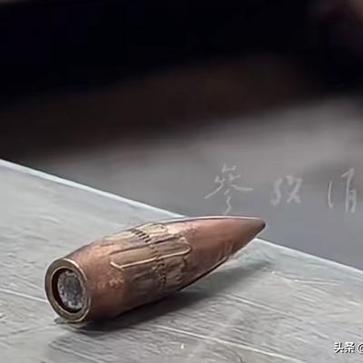 第三财经：子弹穿过帐篷的时候，她正坐在课