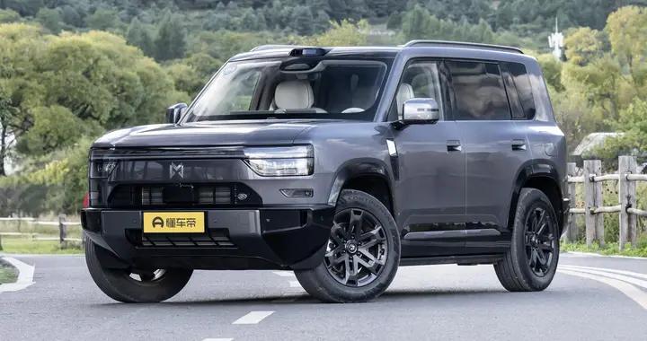 猛士X700｜25万级城野通吃方盒子，不再让家用和越野二选一