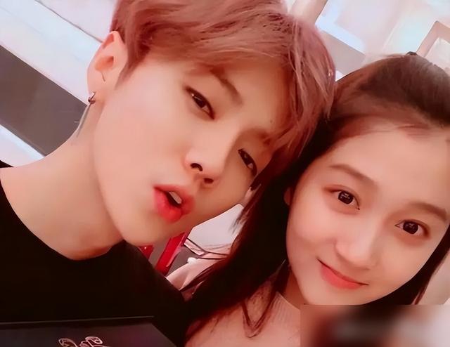 鹿晗生日没等到晓彤祝福？他俩真的凉了？