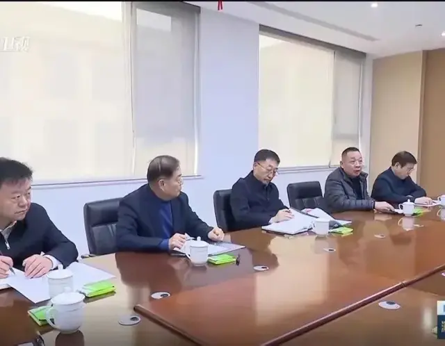 胖东来进军郑州：一场“超市界降维打击”的魔幻现实主义大戏