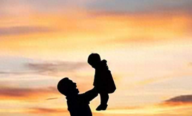 “父子定律”，准到让人沉默。原来孩子的一生，真的藏在父亲身上