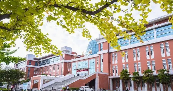 这所985大学坐拥多个A级学科，一二线城市的有些家长还看不上？