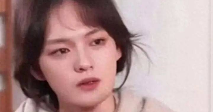 文淇自曝妇科检查时遭遇盘问，过程手法极其粗暴，还有医学生围观