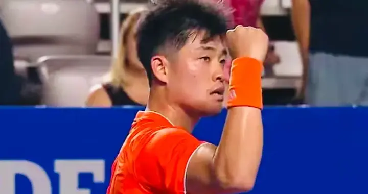 2-1淘汰前大满贯亚军!吴易昺晋级CH75萨拉索塔挑战赛男单八强!