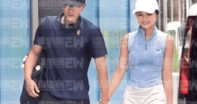 祝福！刘恺威大方承认新恋情，女方也称彼此在一起相处很舒服