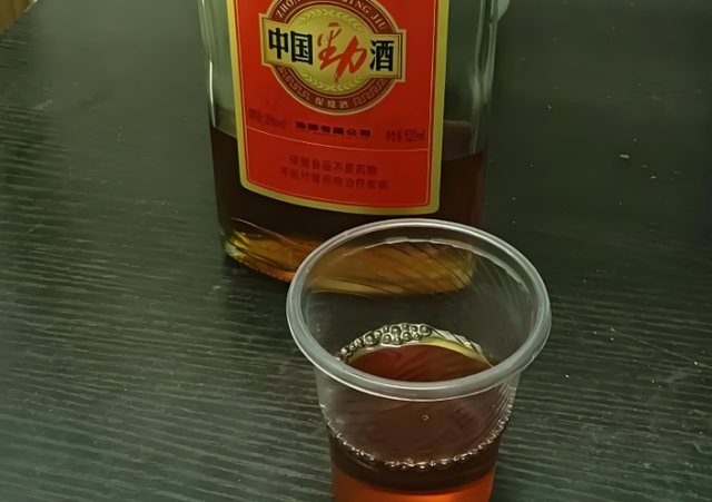 同为“男性之友”，龟龄集酒和劲酒有什么区别吗？哪款更好喝？