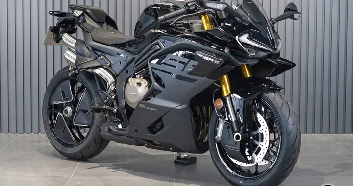 自研四缸+KYB可调悬架，2025款春风750SR-S运动仿赛，售价44980元