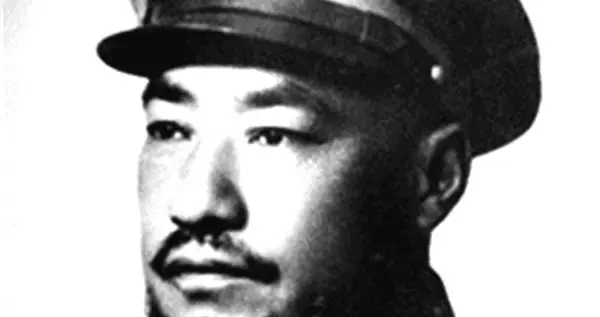 1942年，青马将领被撤职携财回乡，却遭马步芳派 “土匪” 洗劫一空