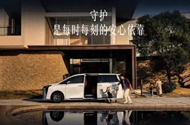 3月24日新款上市，传祺M8 HEV正式上市，豪华混动MPV进入19万时代