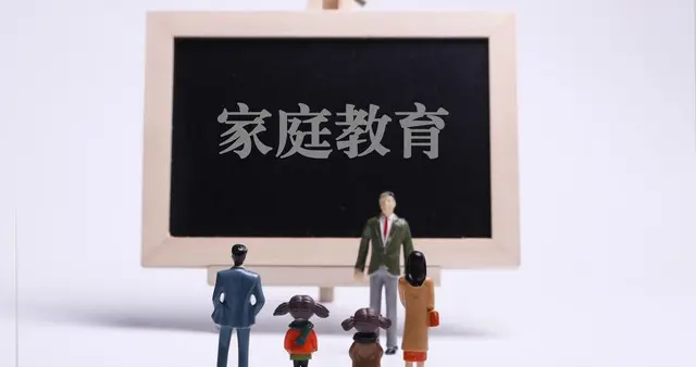 陈丽华这条家规太提气！姑娘家不准吃男孩子家的饭，格局真的绝了