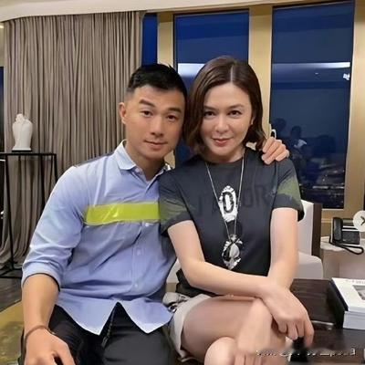 大气小鱼peua：关之琳和小男友这年龄差