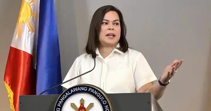 菲律宾局势有变，副总统逃往海外，小马科斯冒险，解放军开始堵门