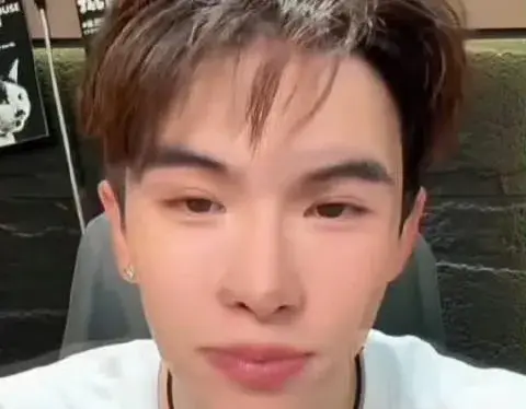 疑似怀孕，回应争议，综艺镜头被删…才一天，娱乐圈曝出多个大瓜