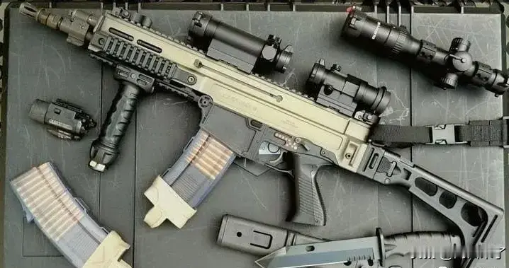 捷克BREN系列步枪：模块化全能王，30国军警都在用