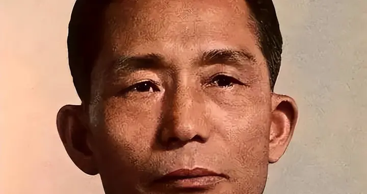 朴正熙如何成韩国的传奇？铁腕独裁，32万人血战越南换来汉江奇迹