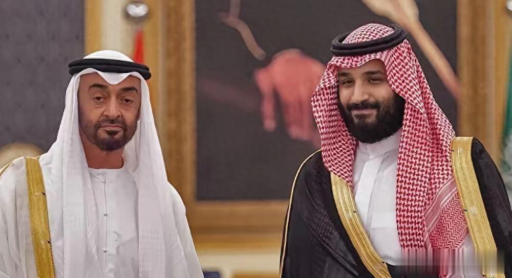 1.5万兵力集结边境，沙特再次空袭也门南方，实则间接制衡阿联酋